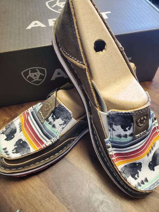 Ariat Buffalo