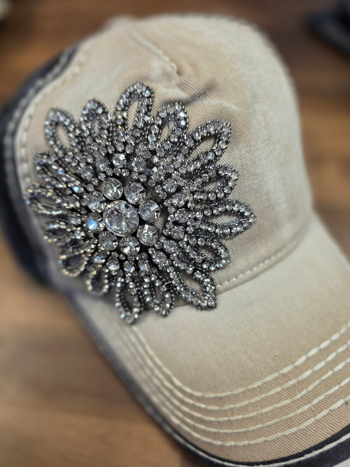 Olive & Pique Starburst Gunmetal Clear Stones