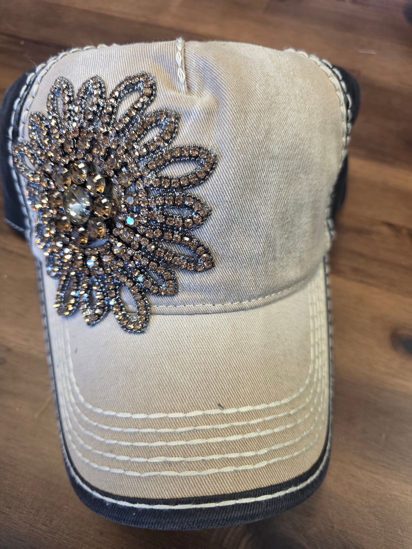Olive & Pique Color Starburst Hats