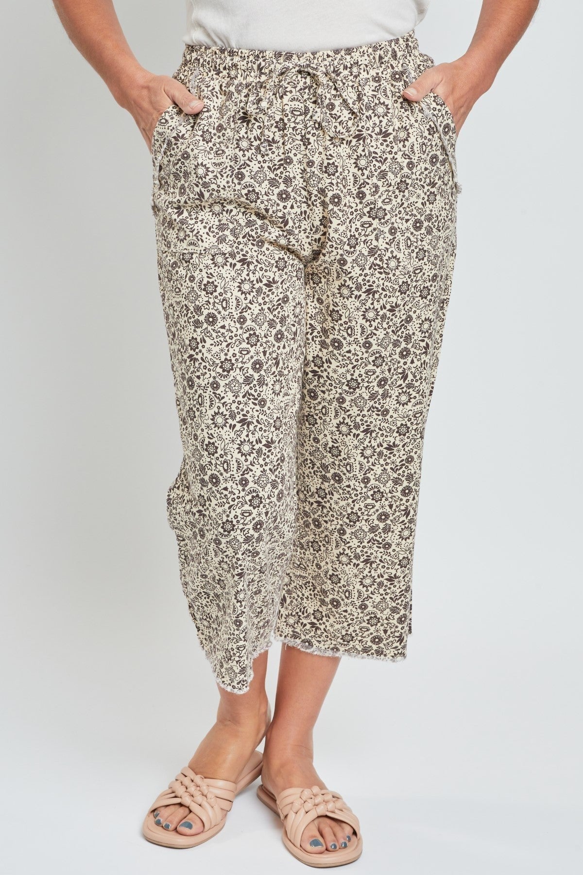 High Rise Linen Capri Pant With Frayed Pocket And Hem