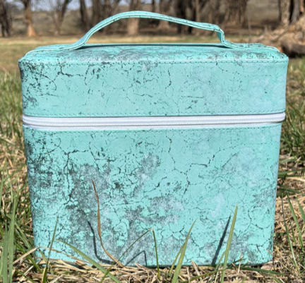 TURQUOISE HERD MAKEUP BOX