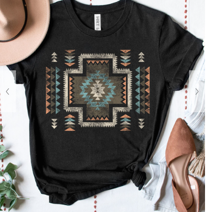 AZTEC SHORT SLEEVE GRAPHIC TEE