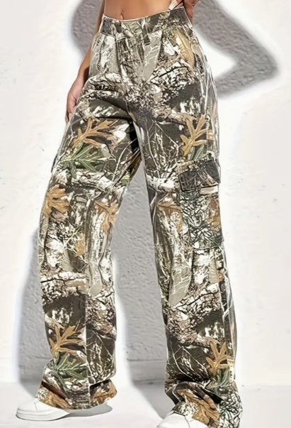 Women's Non-Stretchy Camo High-Waisted Loose-Fit Wide-Leg Cargo Jeans, Non-Stretch Jeans